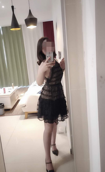 漂亮兼职妹子